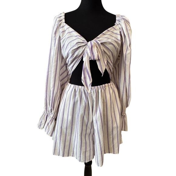 New TOPSHOP NORDSTROM Laundered Purple Stripe Bow Tie Front Romper Size 6 - Picture 3 of 7